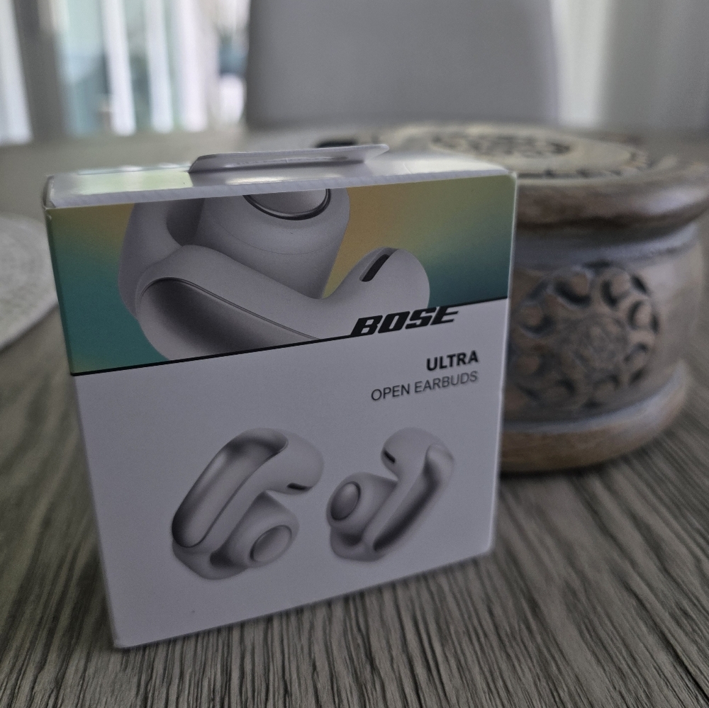 Bose Ultra Open Earbuds